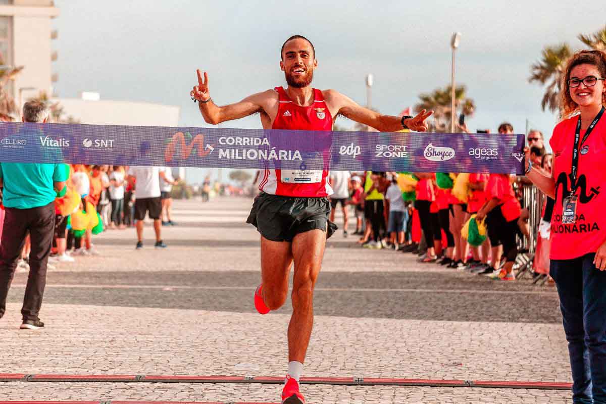 How to Finish a Half Marathon Without Training For It (1)